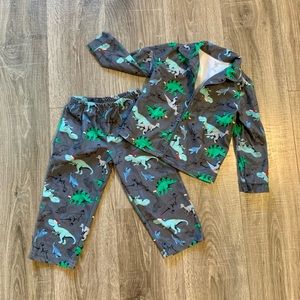 Carter’s 3T Dino 🦖 Christmas pajamas